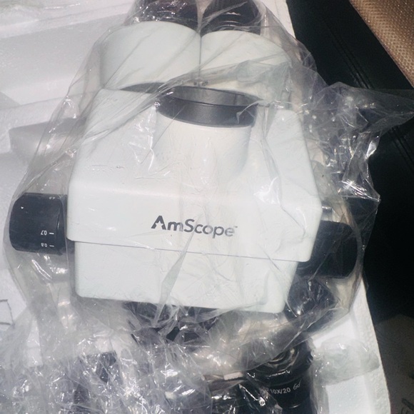 Precision Zoom Stereo Microscope - Picture 4 of 9